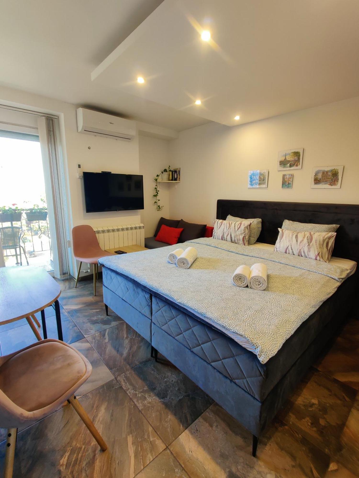 Kala Apartment Novi Sad Ngoại thất bức ảnh